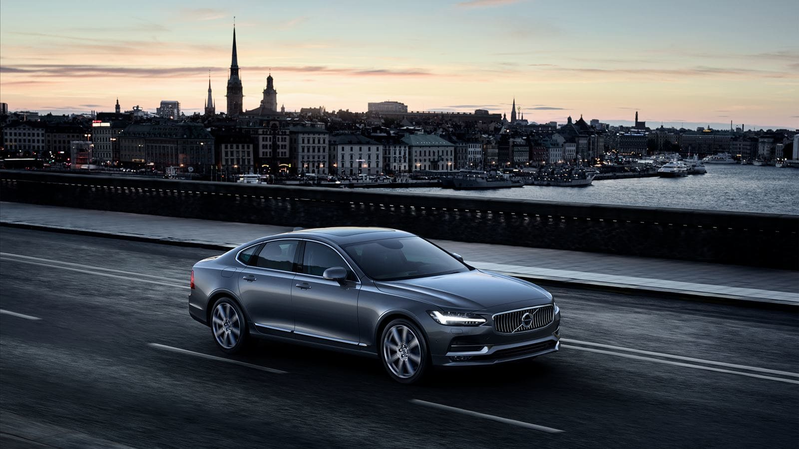 2021 Volvo S90 T5